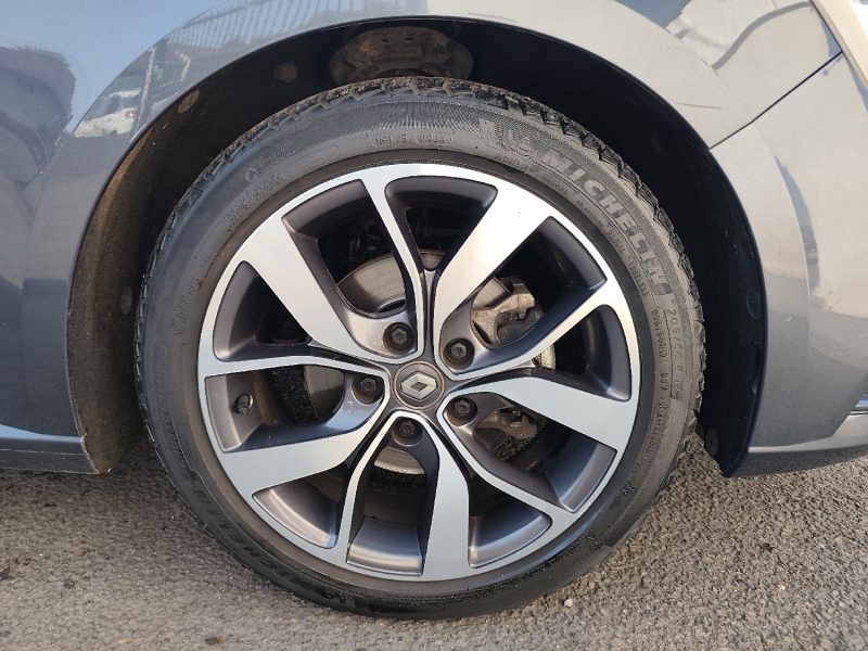 RENAULT MEGANE IV TCE 130 INTENS EDC 2017