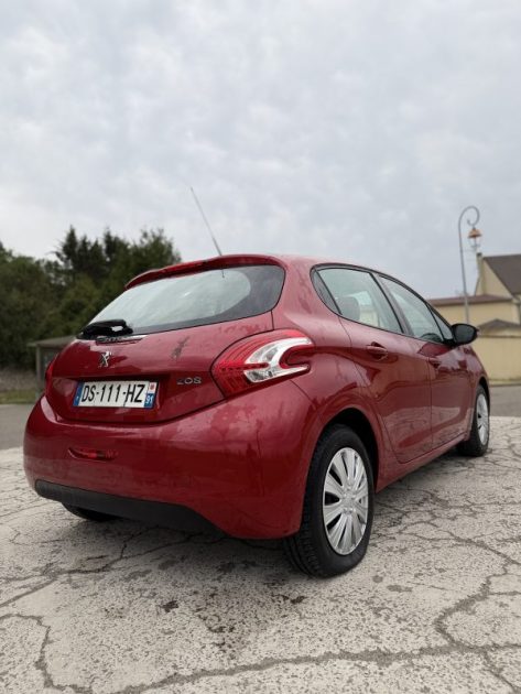 PEUGEOT 208 1.2 VTI 82 GARANTIE ET REVISÉ ✅
