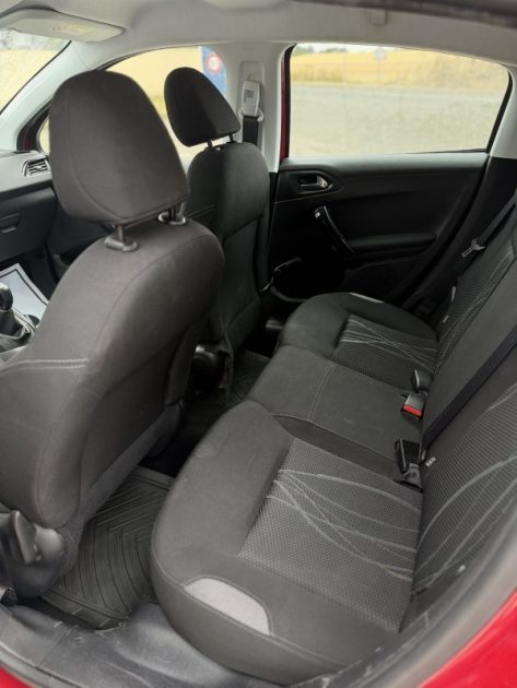 PEUGEOT 208 1.2 VTI 82 GARANTIE ET REVISÉ ✅