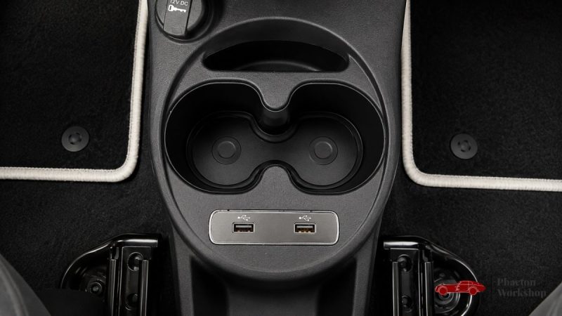 FIAT 500 1.0 HYBRID 70 DOLCEVITA SPIAGGINA – 32 900 KM – CARPLAY – TOIT PANORAMIQUE – BICOLORE