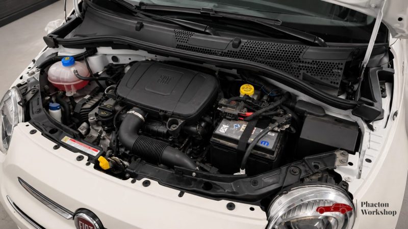 FIAT 500 1.0 HYBRID 70 DOLCEVITA SPIAGGINA – 32 900 KM – CARPLAY – TOIT PANORAMIQUE – BICOLORE