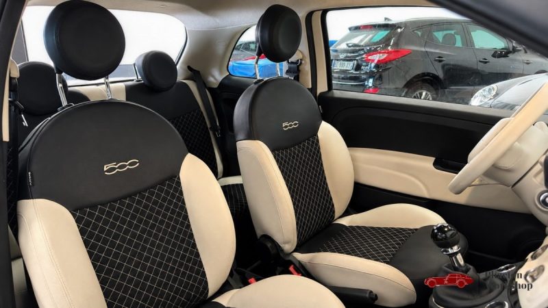 FIAT 500 1.0 HYBRID 70 DOLCEVITA SPIAGGINA – 32 900 KM – CARPLAY – TOIT PANORAMIQUE – BICOLORE