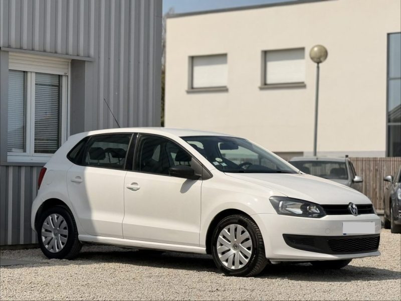 VOLKSWAGEN POLO 1.6 TDI 90CV TRENDLINE BLUEMOTION TECHNOLOGY 2011 179 000KM