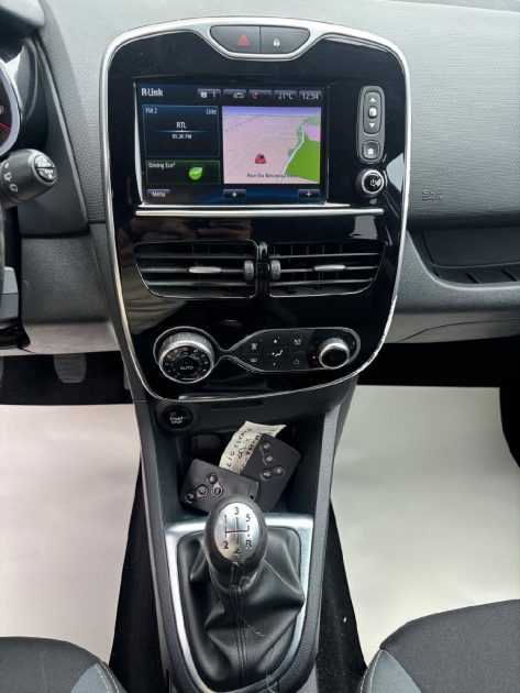 RENAULT CLIO IV ESTATE 0.9 TCE 90 INTENS 