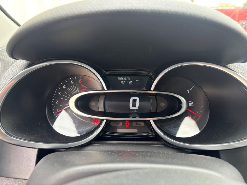 RENAULT CLIO IV ESTATE 0.9 TCE 90 INTENS 