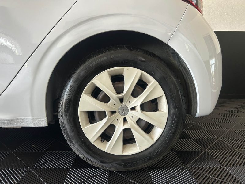 PEUGEOT 208 1.6 HDi 75 ACTIVE