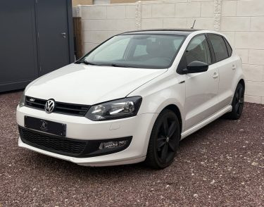 Volkswagen Polo 1.2 TDI 75ch Rline ( Sièges cuir chauffant / Crochet d'attelage / Carplay )  