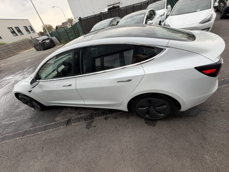TESLA MODEL 3 STANDARD PLUS 2020 ATTELAGE