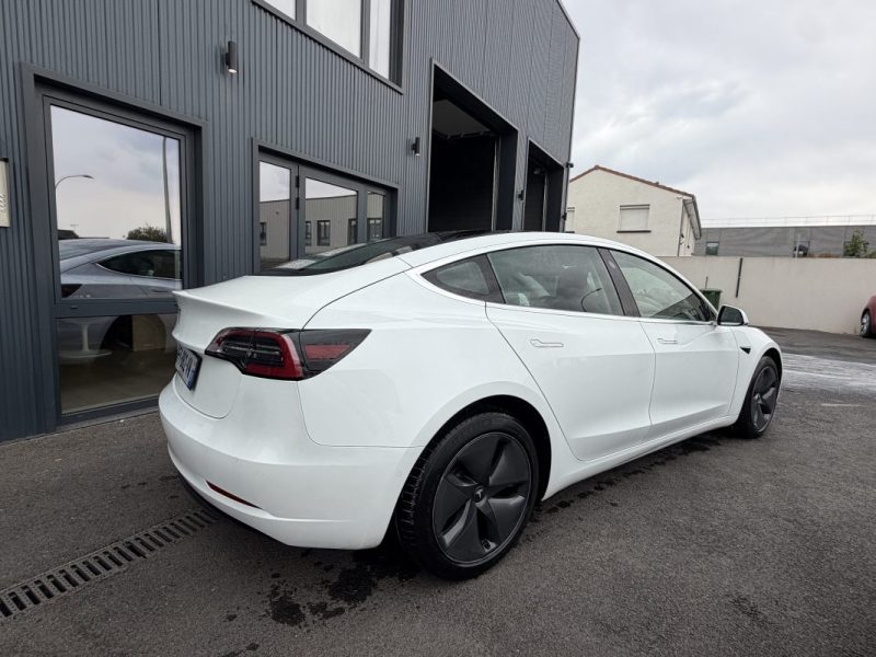 TESLA MODEL 3 STANDARD PLUS 2020 ATTELAGE
