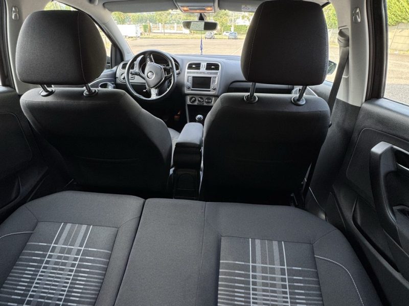VOLKSWAGEN POLO 1.2 TSI 90 LOUNGE BLUEMOTION TECH  2015
