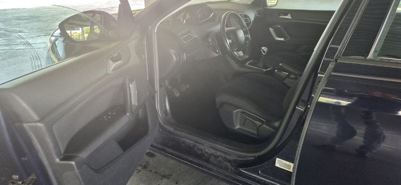 PEUGEOT 308 SW 1.6 HDI 115 CV AN 18 PROPRE BIEN EQUIPE 159 KM