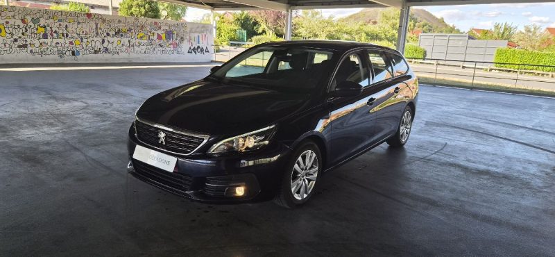 PEUGEOT 308 SW 1.6 HDI 115 CV AN 18 PROPRE BIEN EQUIPE 159 KM