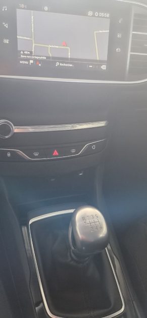 PEUGEOT 308 SW 1.6 HDI 115 CV AN 18 PROPRE BIEN EQUIPE 159 KM