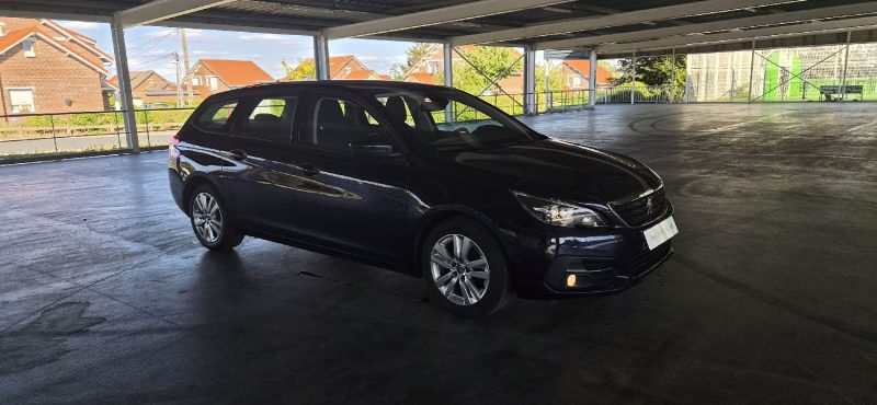 PEUGEOT 308 SW 1.6 HDI 115 CV AN 18 PROPRE BIEN EQUIPE 159 KM