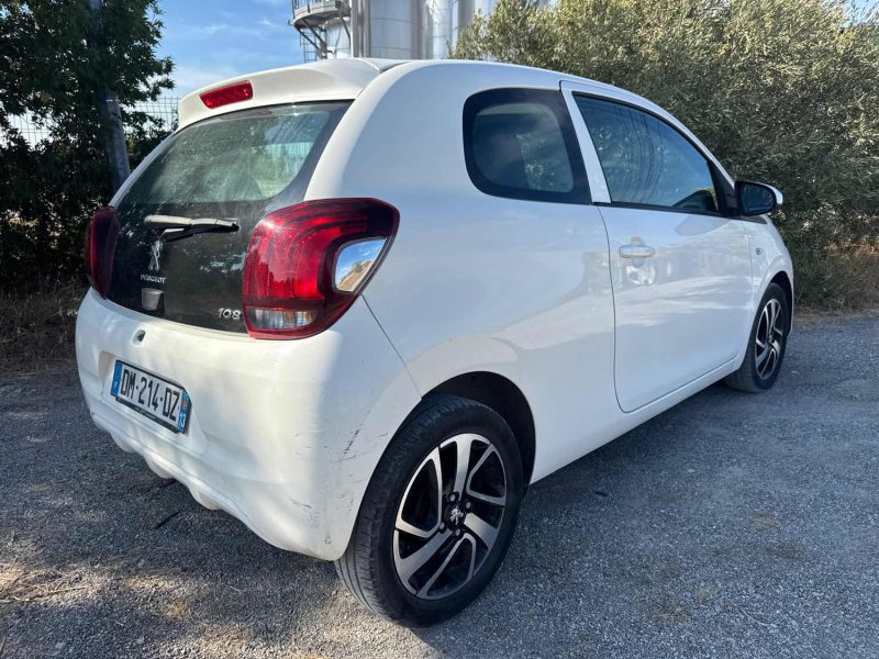 PEUGEOT 108 1.2 VTI 82 Cv ACTIVE