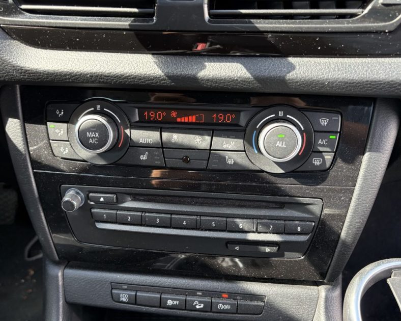 BMW X1 18d 143ch xDrive Première BVA 2013 — Entretien complet - GARANTIE 6 MOIS