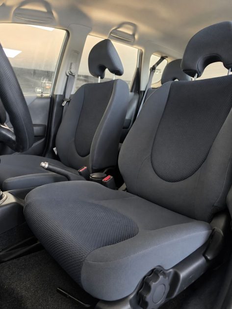 HONDA  JAZZ 1.2 i-DSI 78ch - 2007 - Essence- Révision complète - CT OK - Garantie 12 mois ou 15000km