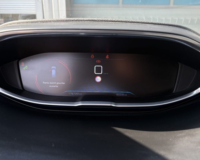 Peugeot 5008 II 1.6 BlueHDi 120 ch 2017 — CT VIERGE - Courroie remplacée - GARANTIE 6 MOIS