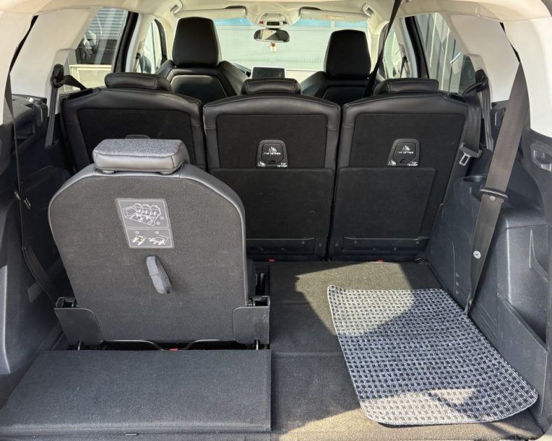 Peugeot 5008 II 1.6 BlueHDi 120 ch 2017 — CT VIERGE - Courroie remplacée - GARANTIE 6 MOIS