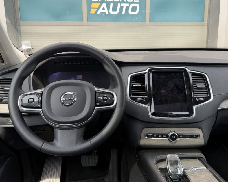 VOLVO XC90 T8 AWD Rechargeable - Ultimate Style Dark - Full Option - 7 Places - Harman Kardon