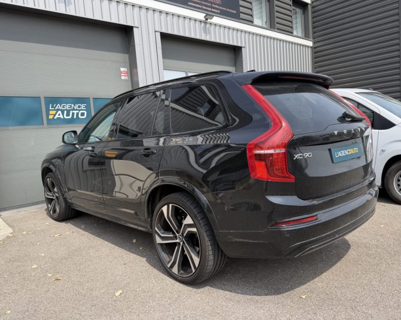 VOLVO XC90 T8 AWD Rechargeable - Ultimate Style Dark - Full Option - 7 Places - Harman Kardon