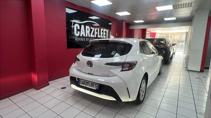 TOYOTA COROLLA BERLINE HYBRIDE 1.8 DYNAMIC BUSINESS 122cv/1 ERE MAIN/TVA RECUPERABLE