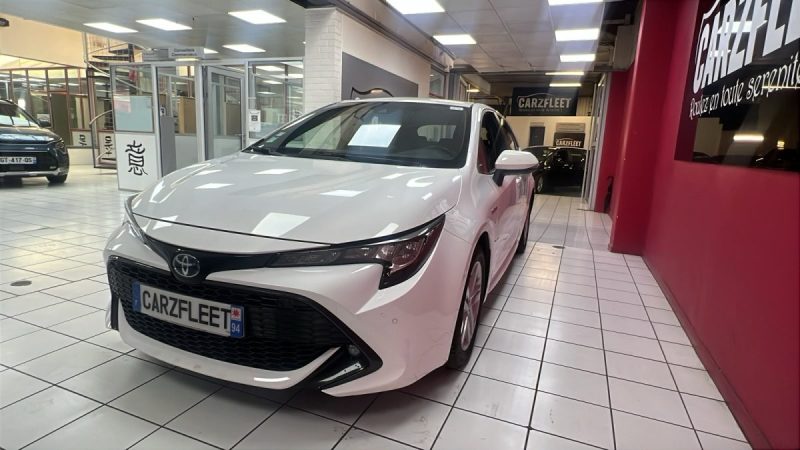 TOYOTA COROLLA BERLINE HYBRIDE 1.8 DYNAMIC BUSINESS 122cv/1 ERE MAIN/TVA RECUPERABLE