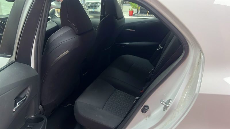 TOYOTA COROLLA BERLINE HYBRIDE 1.8 DYNAMIC BUSINESS 122cv/1 ERE MAIN/TVA RECUPERABLE