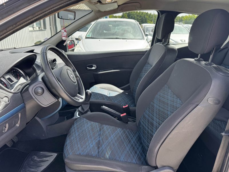 RENAULT CLIO 1.2 75CH  2008