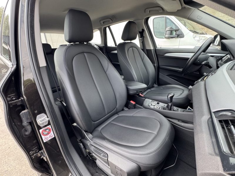 BMW X1 2.0D SDRIVE18D PACK SPORT FULL OPTIONS GPS/CLIM/CUIR/XENON 1er MAIN 