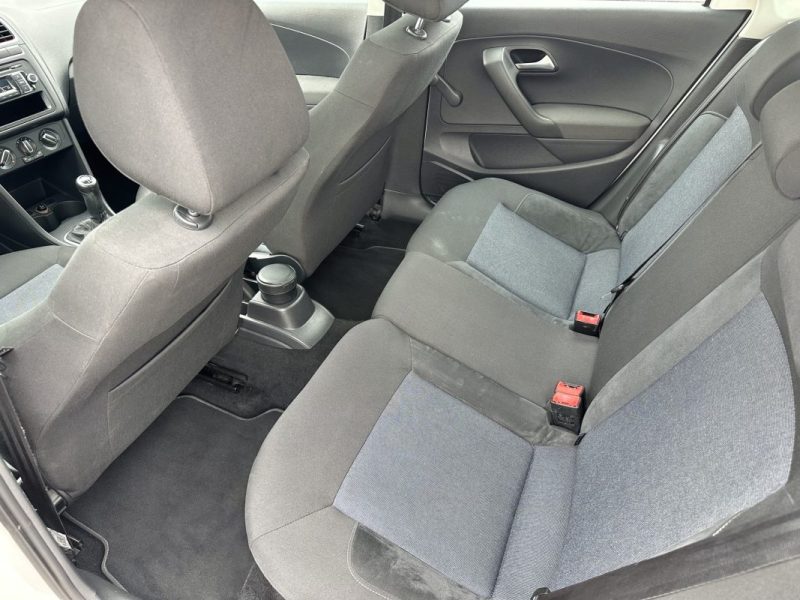 VOLKSWAGEN POLO 1.2 60CV STYLE 2011 TOIT OUVRANT MOTEUR A CHAINE SUIVI & GARANTIE 12 MOIS