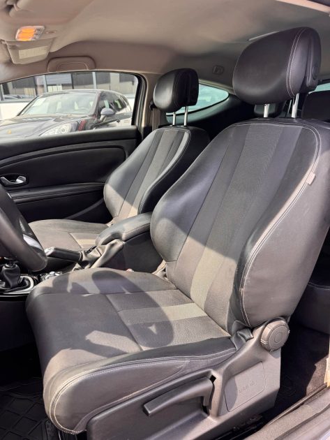 RENAULT MEGANE III 1.9 DCI 130 BOSE 2010