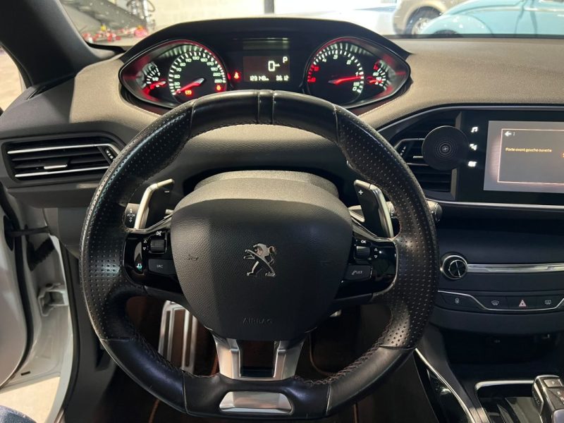 PEUGEOT - 308 II - 1.5 BLUE HDI - 130 cv - GT LINE - EAT 8 - 2019 - 123000 km - Carplay 