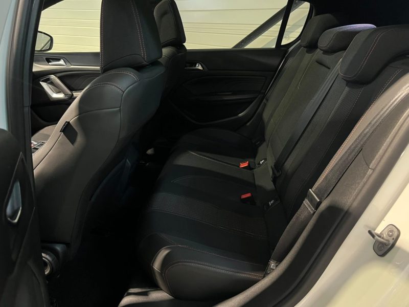 PEUGEOT - 308 II - 1.5 BLUE HDI - 130 cv - GT LINE - EAT 8 - 2019 - 123000 km - Carplay 