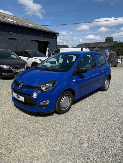RENAULT TWINGO II  2 PLACES !!!  1.2 16V 75 GENERIQUE SOCIETE 
