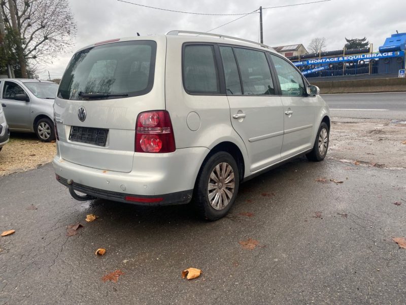 VOLKSWAGEN VW TOURAN 1.4 TSI 140 CH 2009
