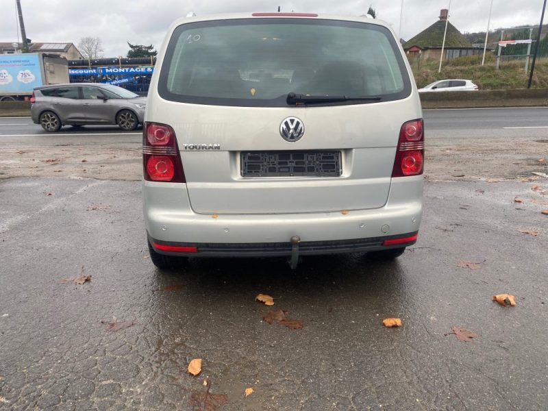 VOLKSWAGEN VW TOURAN 1.4 TSI 140 CH 2009