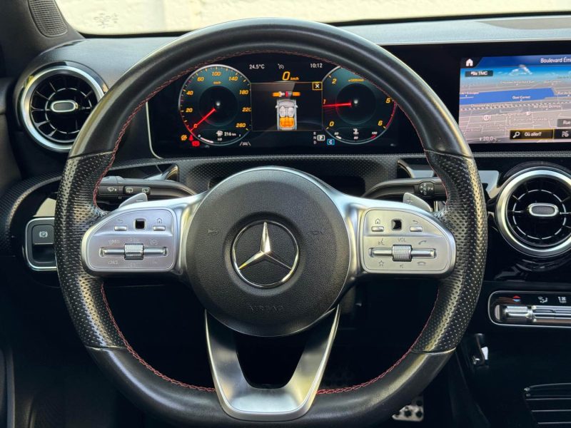 MERCEDES-BENZ CLASSE A  180 D 116 CV AMG LINE / TOIT OUVRANT GARANTIE 12 MOIS  