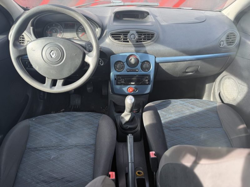 RENAULT CLIO III AUTHENTIQUE 1.5DCI 70 2008