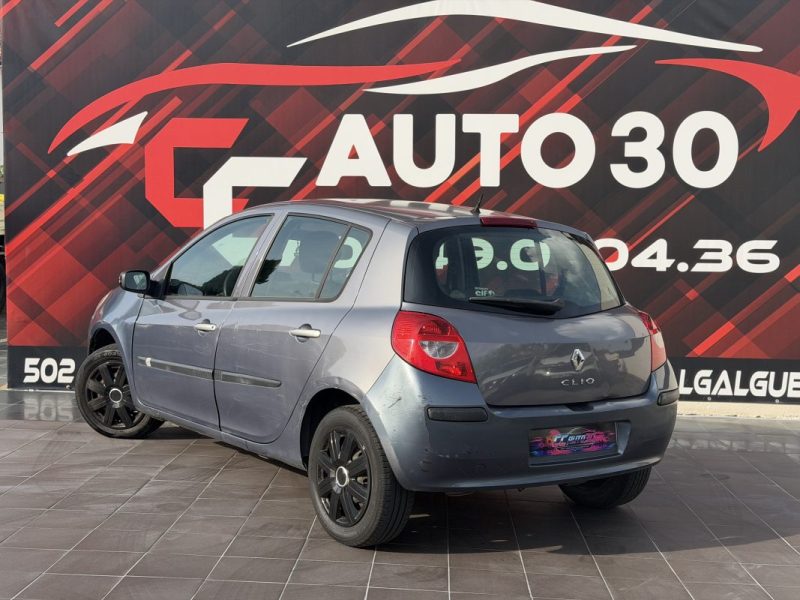 RENAULT CLIO III AUTHENTIQUE 1.5DCI 70 2008