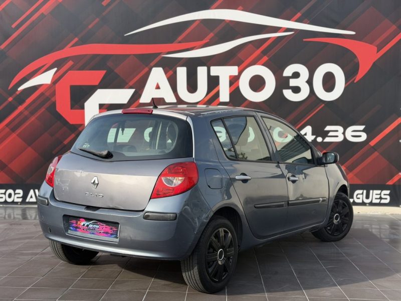 RENAULT CLIO III AUTHENTIQUE 1.5DCI 70 2008