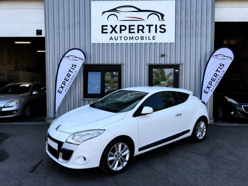 RENAULT MEGANE 1.4 TCe  NIGHT & DAY 130CV