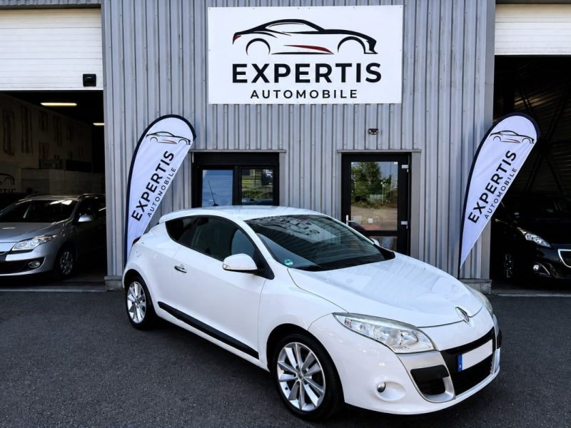 RENAULT MEGANE 1.4 TCe  NIGHT & DAY 130CV