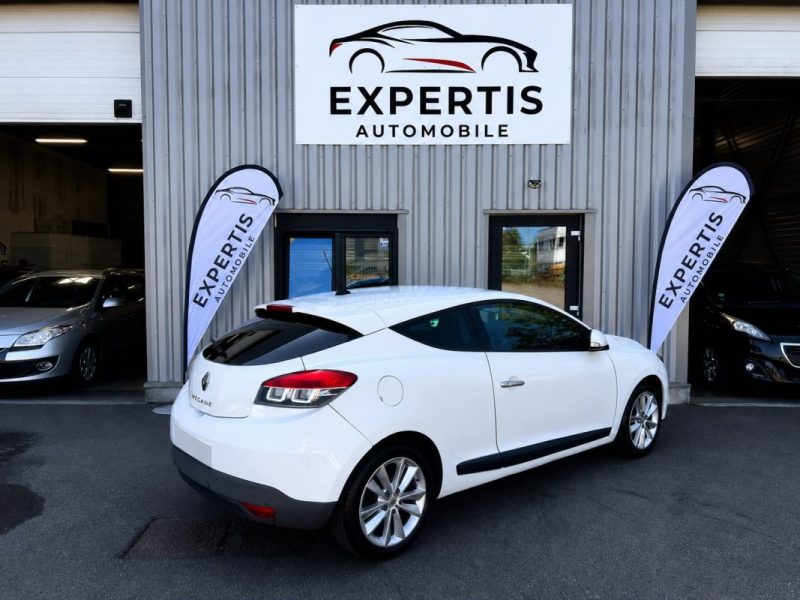 RENAULT MEGANE 1.4 TCe  NIGHT & DAY 130CV