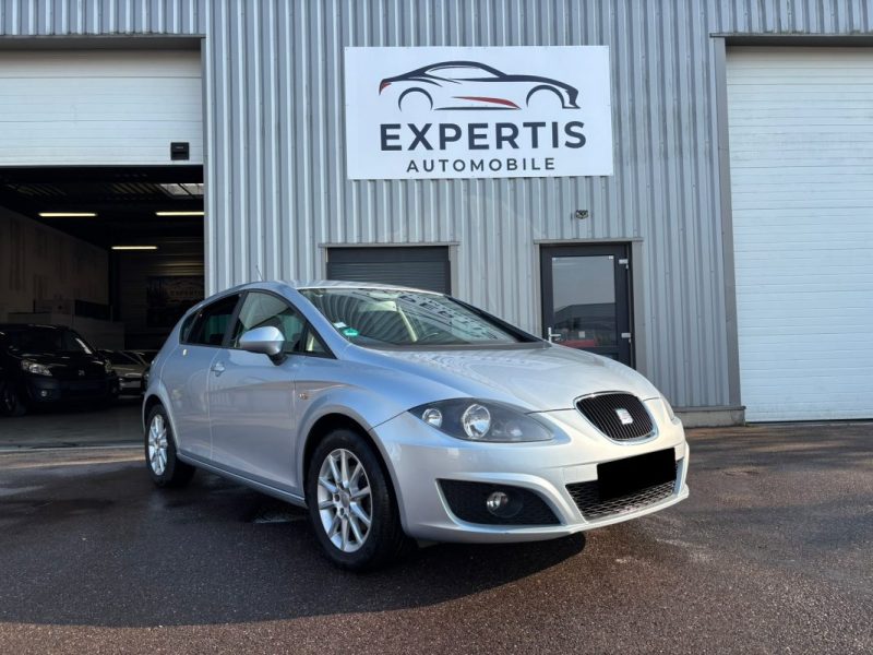SEAT LEON 1.9 TDi 105CV PACK STYLANCE STYLE  ( PREMIERE MAIN ) 