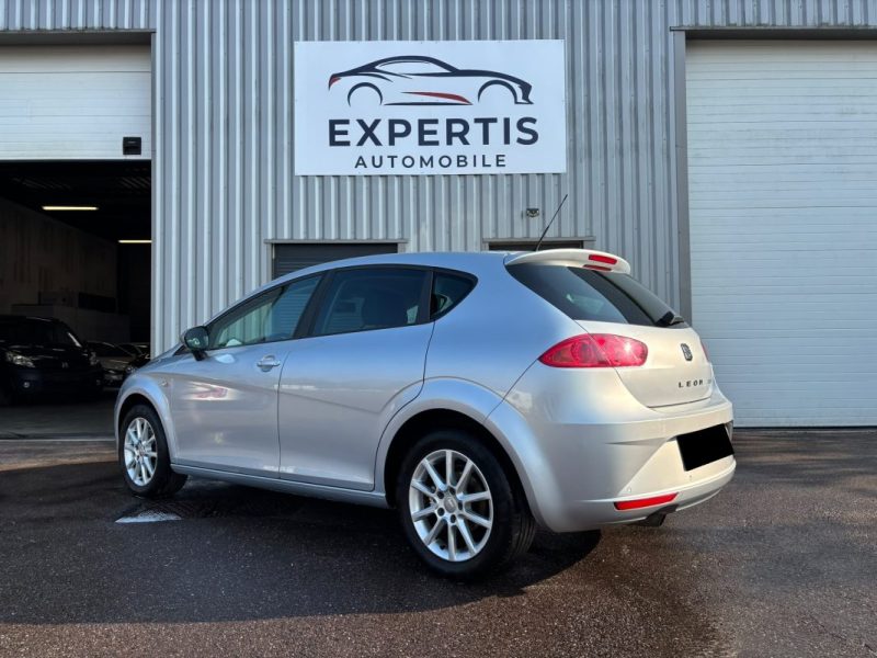 SEAT LEON 1.9 TDi 105CV PACK STYLANCE STYLE  ( PREMIERE MAIN ) 