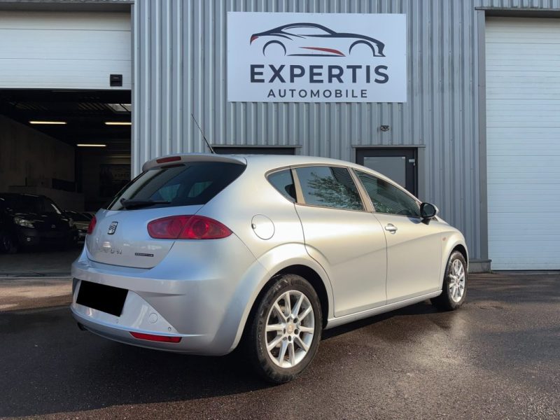 SEAT LEON 1.9 TDi 105CV PACK STYLANCE STYLE  ( PREMIERE MAIN ) 