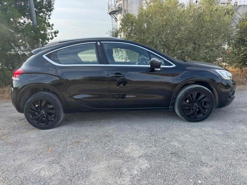 CITROEN DS4 CROSSBACK 1.2 THP 130 Cv SO CHIC