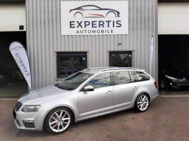 SKODA OCTAVIA 2.0 TSi RS 230CV DSG ( PREMIERE MAIN ) 