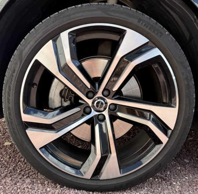Volvo XC90 II 2.0 T8 Twin Engine AWD 4X4  390ch (Entretien Volvo | 7 Places) 
